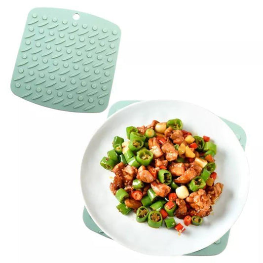 Silicone Heat Insulation Anti-Slip Dinning Table Mat (Multicolor) In Pakistan